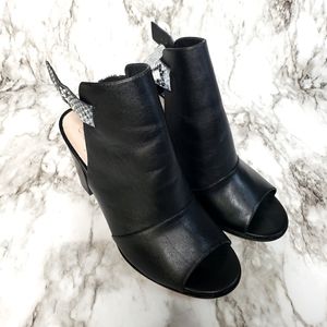 Black open-toe shoes